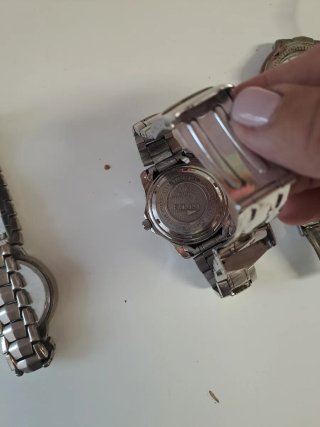 Lottazione Orologi Lotus, Leonardo Ferrari e Balova