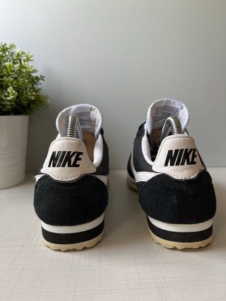 Zapatillas Nike Cortez Negras y Blancas Talla 38