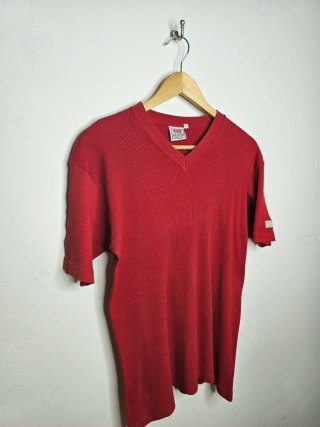 T-shirt Levi's Vintage Rossa Costine V-Neck L