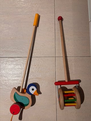 Caminador de madera para bebé pato y rueda