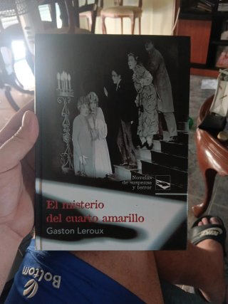El misterio del cuarto amarillo