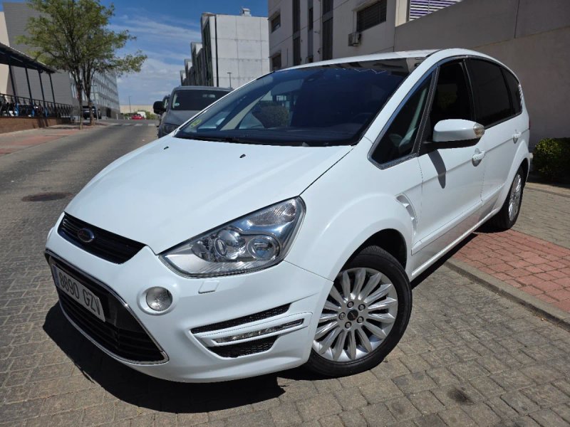 Ford S-Max 2010, foto 3