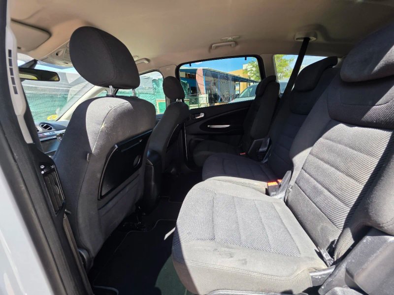 Ford S-Max 2010, foto 20