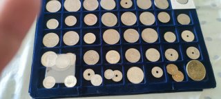 Lote de monedas antiguas y modernas