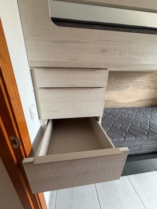 Litera infantil con cajones y cama inferior