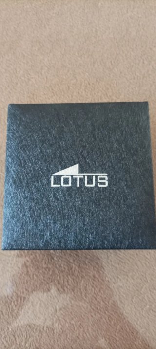 Reloj Lotus Mujer Oro y Plata