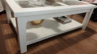 Mesa  centro, madera maciza de roble  y crista