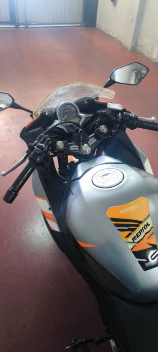 Honda CBR 125 R 2011