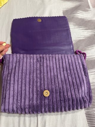 Bolso pana lila con cadena