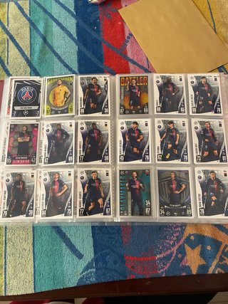 Álbum TOPPS Match Attax 2023/24 Todos los equipos.