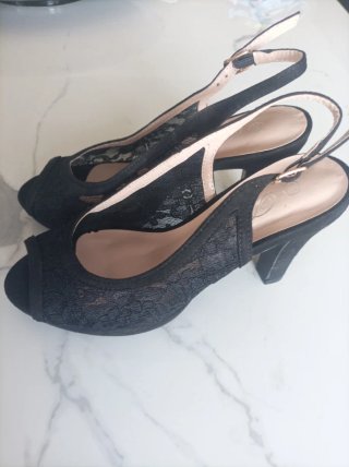 Scarpe con tacco eleganti nere N°36