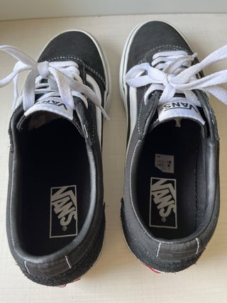 Zapatillas Vans Negras y Blancas Talla 41