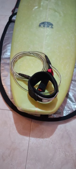 Longboard 9" con funda invento y quilla