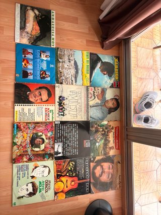 Lote de vinilos de flamenco y sevillanas