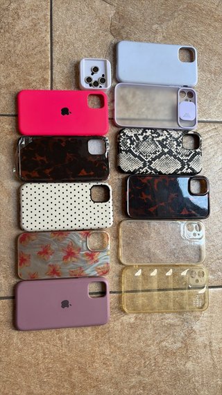 Funda iPhone 11 Apple