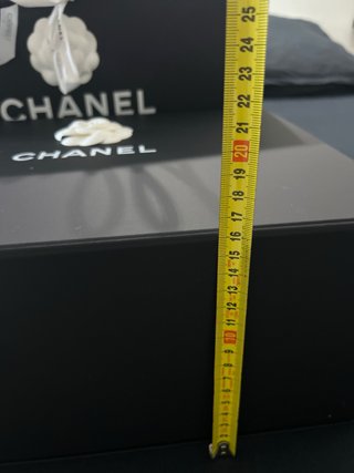 Caja y Bolsa Chanel Negra