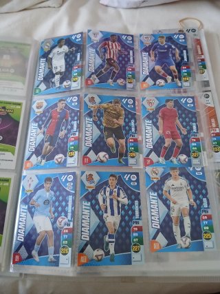 Álbum Adrenalyn LaLiga 2024-2025 + Cromos