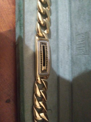 Esclava Galería Coleccionista Oro Negro