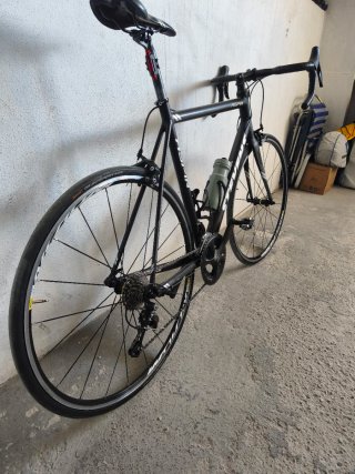 Bicicleta Stevens Aspen Negra