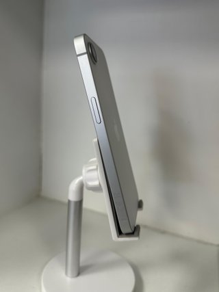 IPHONE 16e - 128GB
