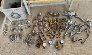 Lote Fontanería: Válvulas, Racores y Grifos