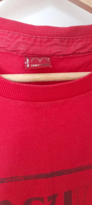 Camiseta Levi's Vintage Roja Hombre
