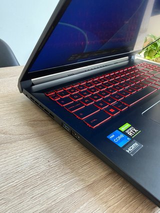 Portátil Gaming MSI Katana GF66 i5-12500H RTX 3050