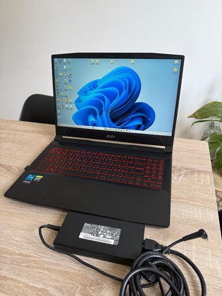 Portátil Gaming MSI Katana GF66 i5-12500H RTX 3050