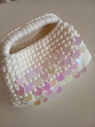 Pochette uncinetto con paillettes