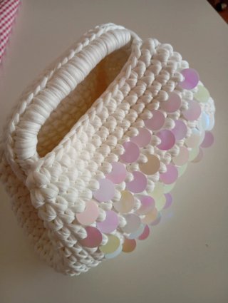 Pochette uncinetto con paillettes