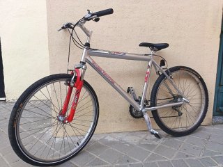 Bicicleta btt Globe Trotter full alumnio!!