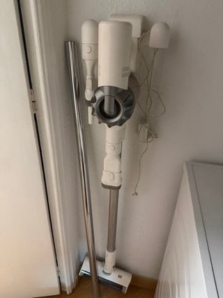 Aspirador escoba blanco inhalambrica