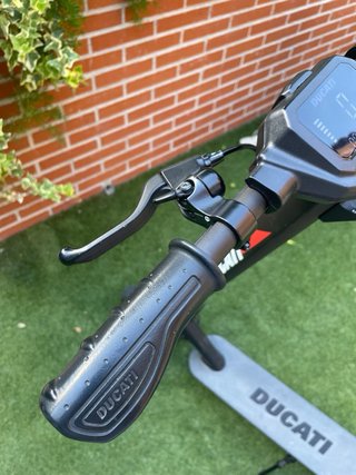 Patinete Eléctrico Ducati Pro-II EVO