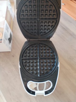 Gofrera Thulos TH-WM65 750W