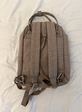 Mochila Eastpak Gris