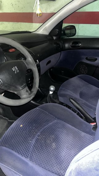 Peugeot 206 2004