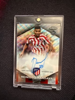 Carta Topps Chrome Reinildo Mandava Firmada (RC)