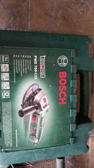 Amoladora Bosch PWS 700-115
