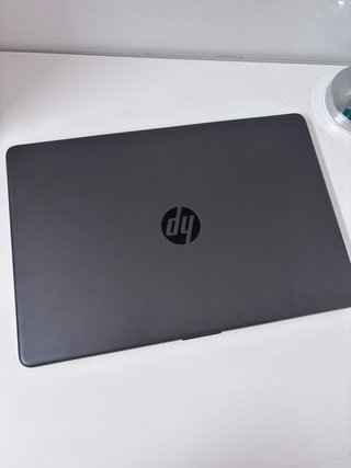 Portatile HP 255 G9 15,6’
