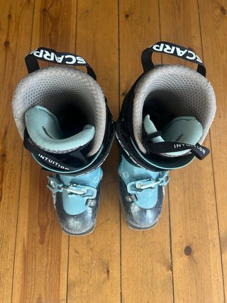 Bota esquí montaña Scarpa Vector 24,5 negociable