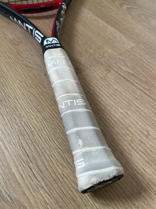 Raqueta de tenis MANTIS 300 con funda