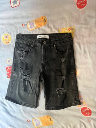 2 Vaqueros Cortos Bershka