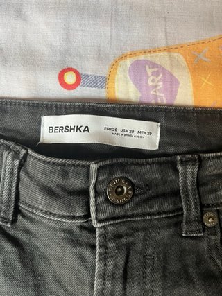 2 Vaqueros Cortos Bershka