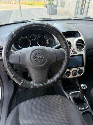 Opel Corsa 1.3 CDTI Cadena 2009