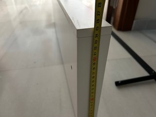 Estante recibidor con cajón madera blanca.