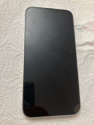 iPhone 16e Apple