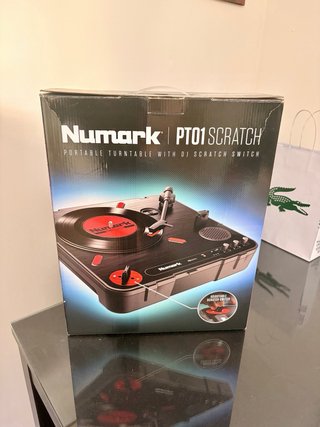 Numark PT01 Scratch Giradischi Portatile