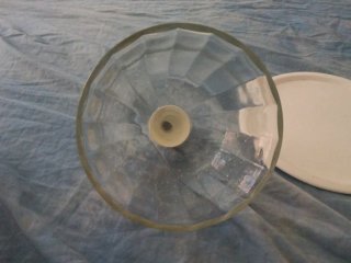 Porta formaggi trasparente e bianco