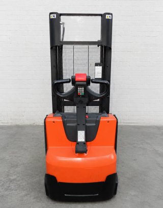 Apilador Eléctrico BT