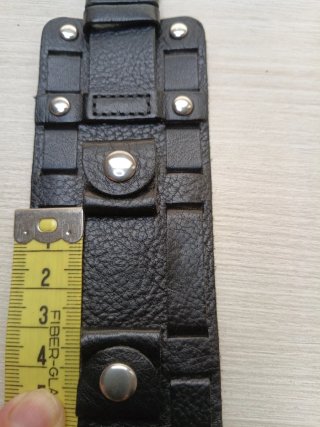 Brazalete Fossil Negro Cuero